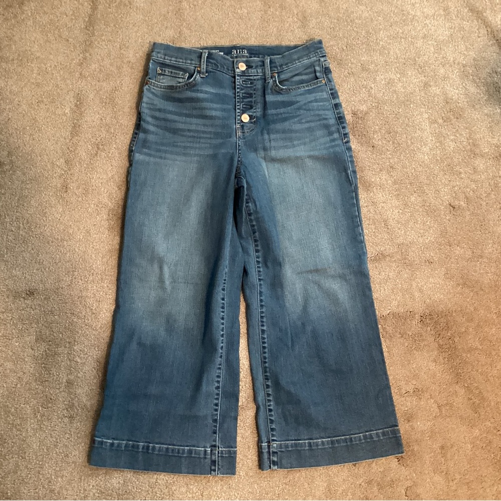 a.n.a Women's Flare Jeans in Classic Blue